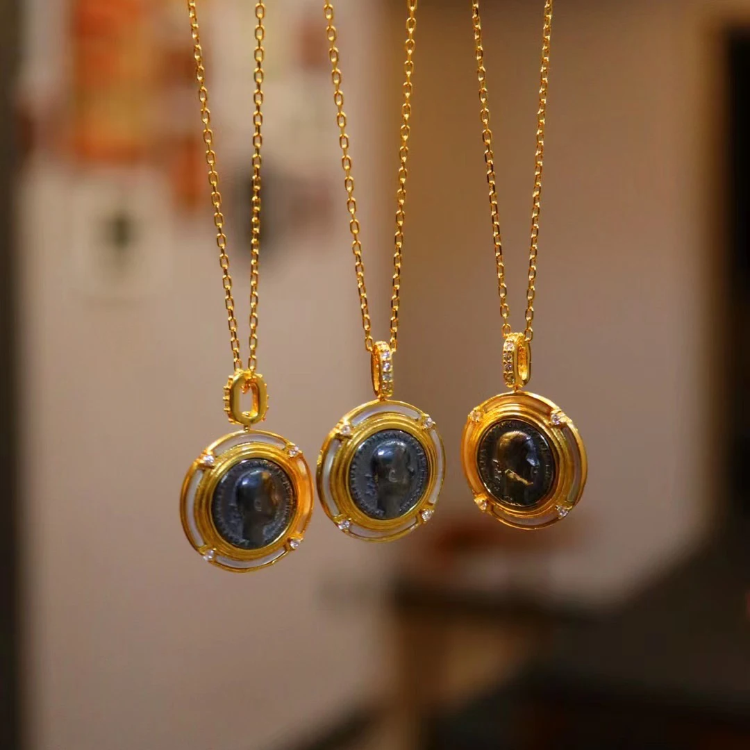 

925 silver Roman coin necklace.
