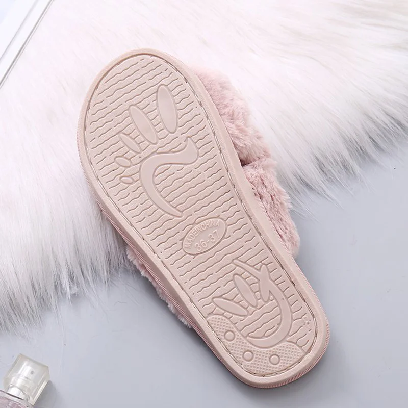 

Women Shoes Winter Women Home Slippers with Faux Fur Fashion Warm Shoes Woman Slip on Flats Female Slides Black Pink Plus Size
