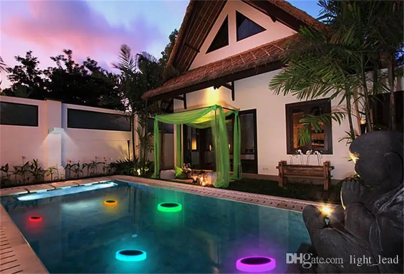 للبيع 4 قطعة RGB LED مصباح إضاءة حمام سباحة يعمل تحت الماء IP68 للماء الطاقة الشمسية مصباح طاقة مع 24 مفتاح تحكم عن بعد إضاءة المشهد