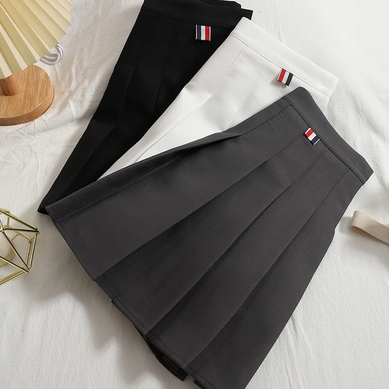 

HELIAR 2022 Spring Women Pleated Mini Skirts A-line Mini High Waist JK Skirts For Women Wide Leg Preppy Harajuku Japan Skirts