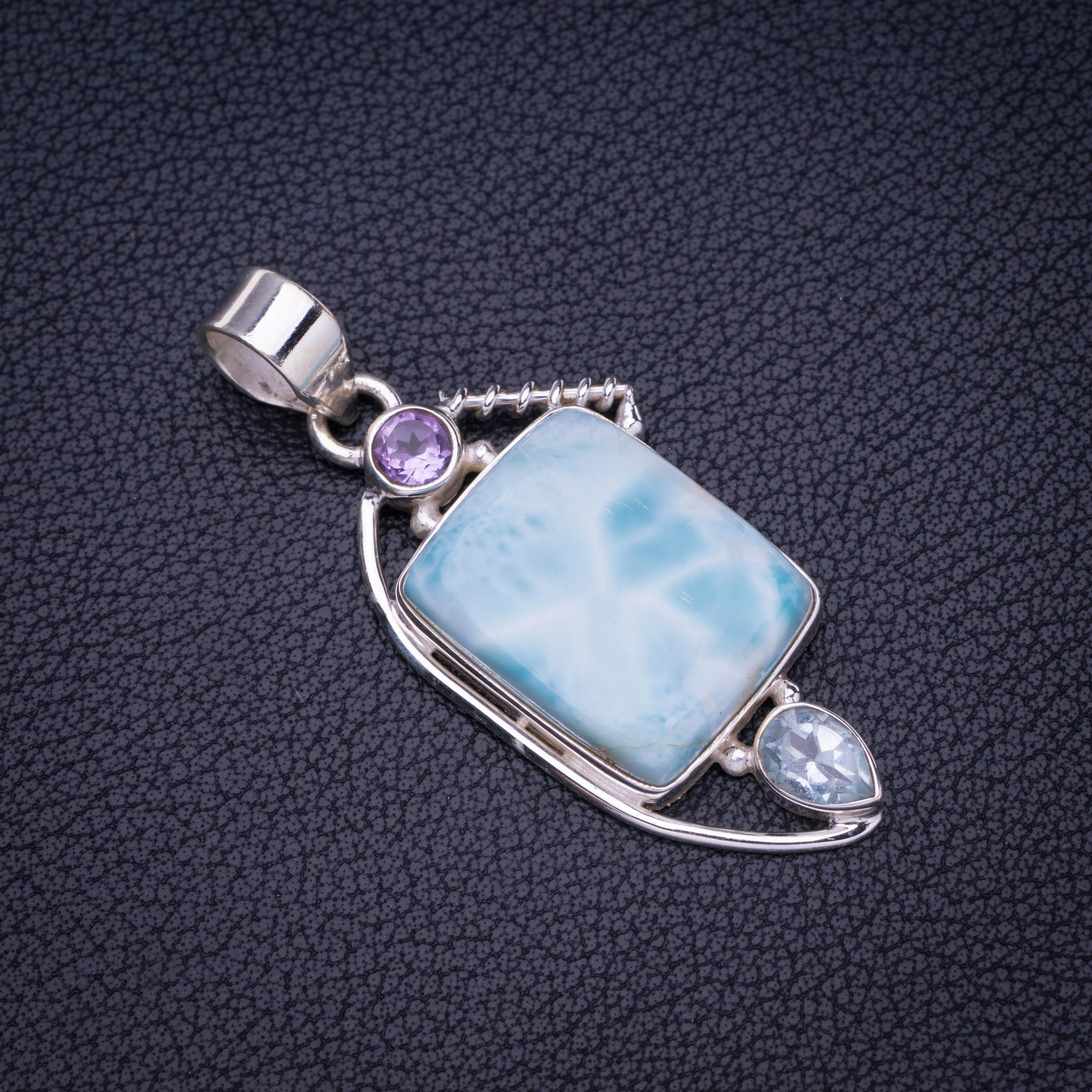 

Подвеска из серебра 925 пробы с натуральным голубым топазом и аметистом, 2 дюйма, E3662