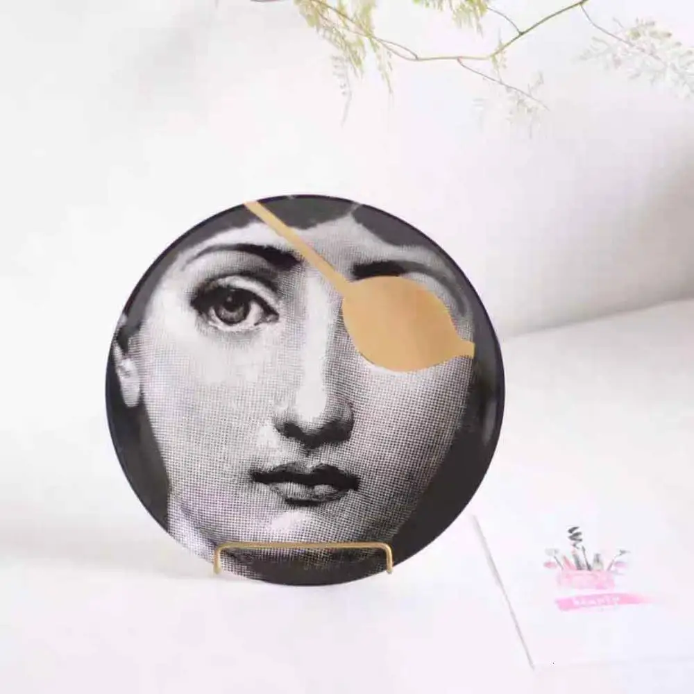 Milan rosenthal Piero fornasetti 8 дюймов керамическая обеденная тарелка блюдо десертная тарелка для закуски тарелка для торта украшение подвесная тарелка - Цвет: 2