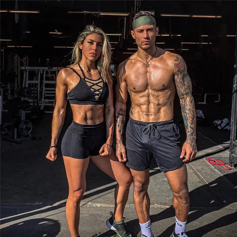 

The Fitness Shorts Of Choice For Strong Men In 2021, Sports Shorts That Show Masculine Beauty And Make Women Scream