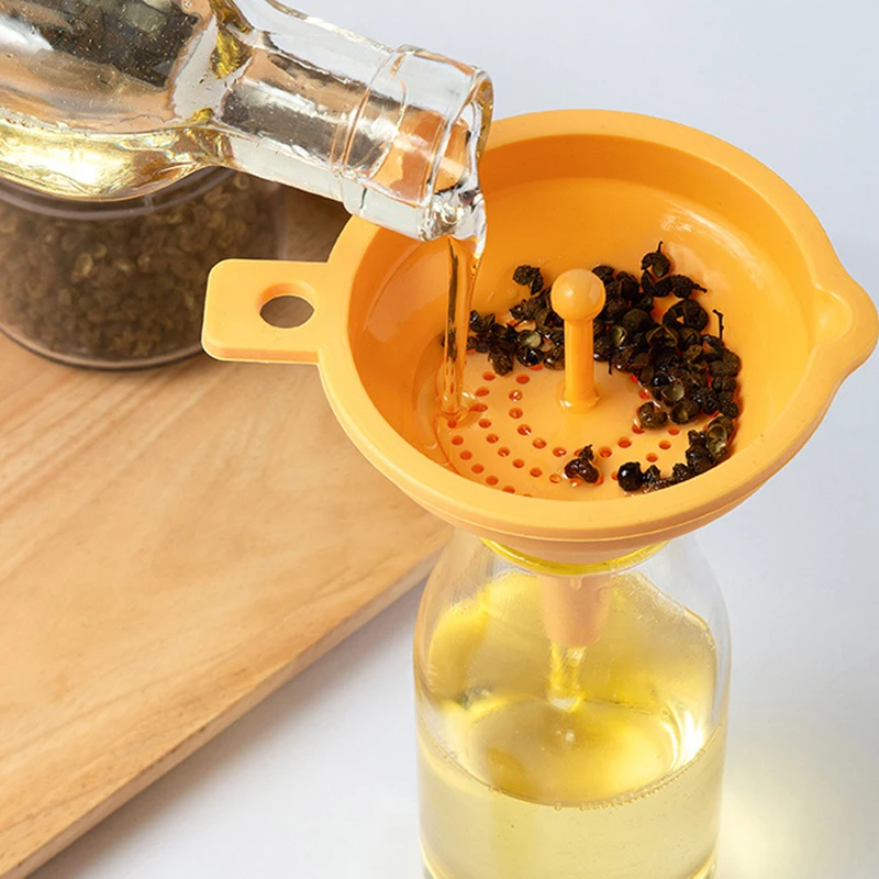 

Silicone Funnel Collapsible Flexible Soft Food-Grade Silicone Durable Easy to Store Kitchen Tool for Liquid Powder EL