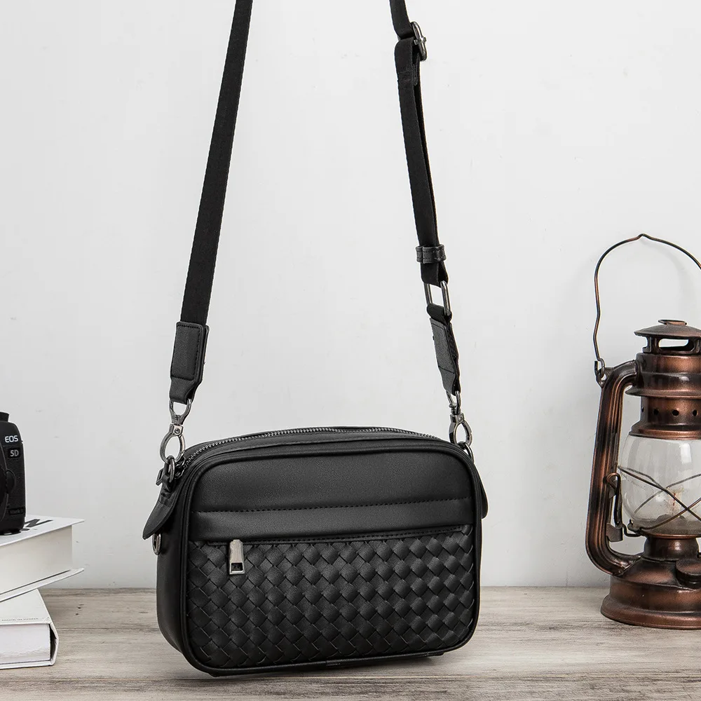 

Solid black Men's crossbody bags vintage Knitting Men Shoulder bag Small Leather women messenger bag Fashion party bag for man