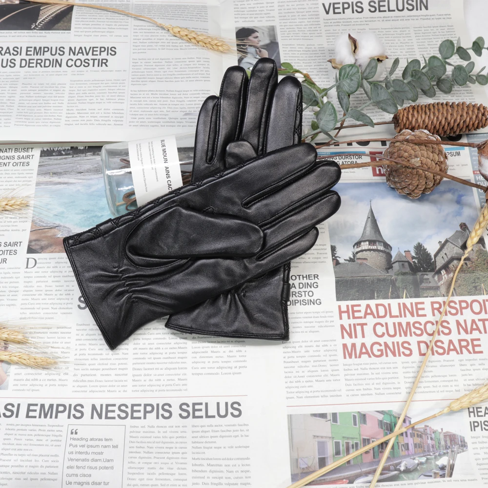 Женские зимние перчатки, кожаные перчатки для сенсорного экрана, Симпатичные клетчатые плюшевые теплые перчатки для вождения, ветрозащитн... от AliExpress WW