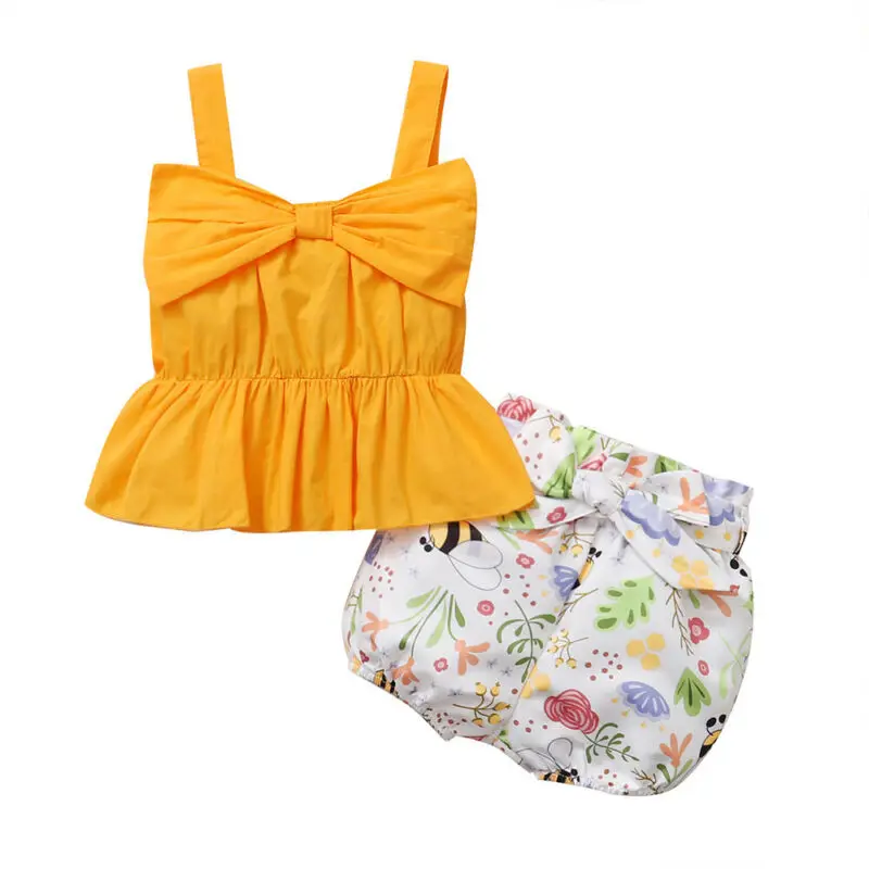 

Girls Solid Color Sling Suit Baby Cute Yellow Stitched Ruffle Top Summer White Floral Shorts Casual Loose Fashion Two Piece Set