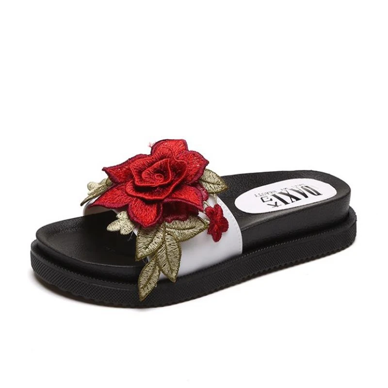 

Новинка 2020, женские летние шлепанцы на плоской нескользящей подошве, толстая подошва, вышитые цветами