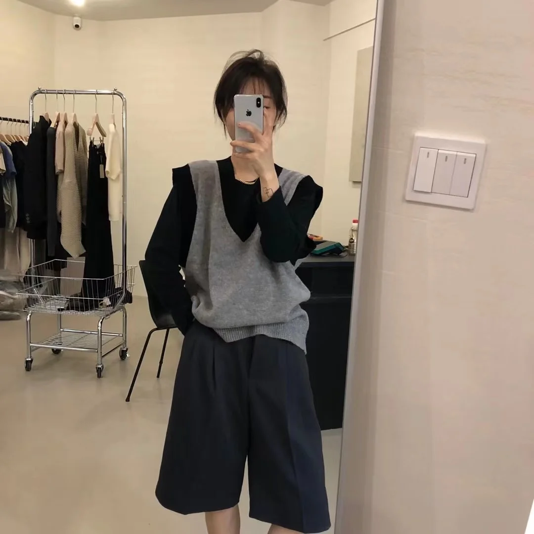 Korean Style Original Standard C2021 Autumn New Han Dong Gate Solid Color Simple V-neck Wool Knitted Vest Jum |