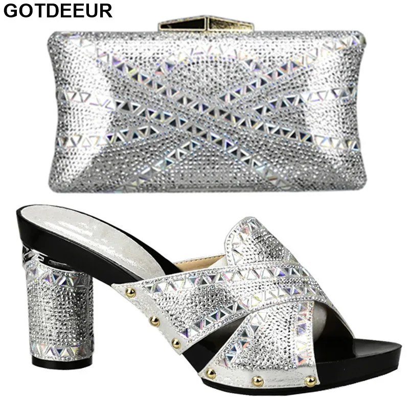

Sliver Color Italian Shoes and Bag Set Decorated with Rhinestone Nigerian Party Shoe with Bag Set Matching Women Shoes and Bag