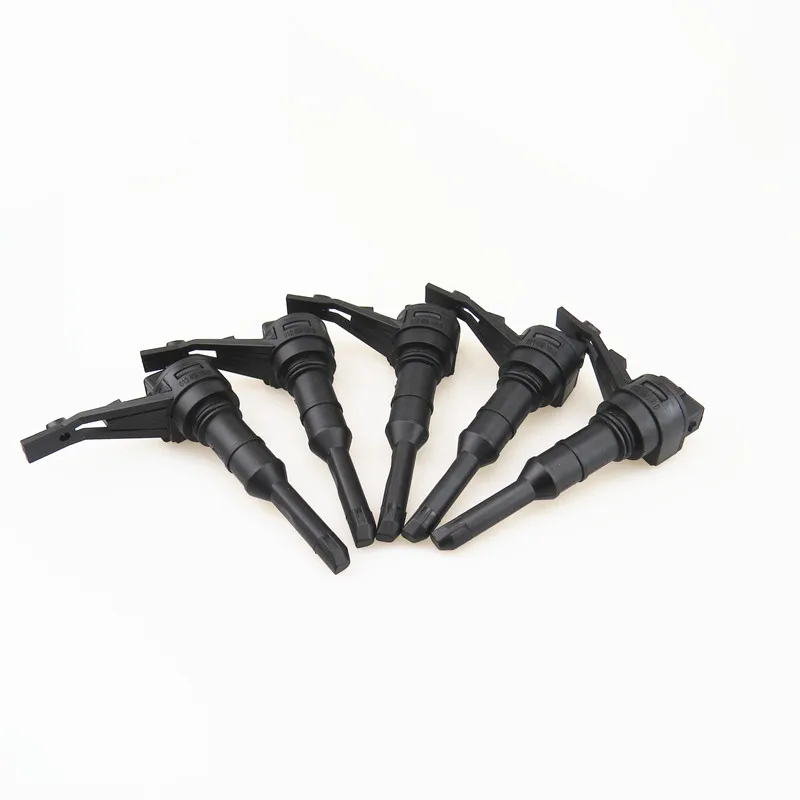 

AZQFZ Car Speed Impulse Vehicle Speed Sensor For VW Passat A4 S4 Cabriolet Coupe A6 S6 80 90 100 1990-2005 012409191D 012409191D