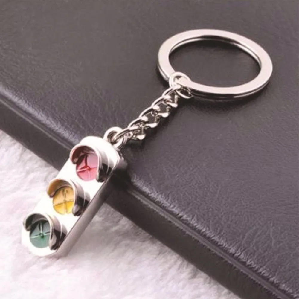 

Keychain Keyring Cute Mini Traffic Light Car Key Ring Chain 3D Motorcycle Car Key Ring Chain Keyfob Keychain Keyring Gift