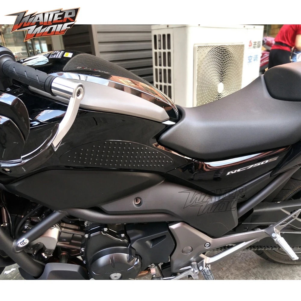 Танк Тяговые колодки для HONDA NC700S 750S CBR 600RR NC700 CBR600 мотоциклетные боковые газовые