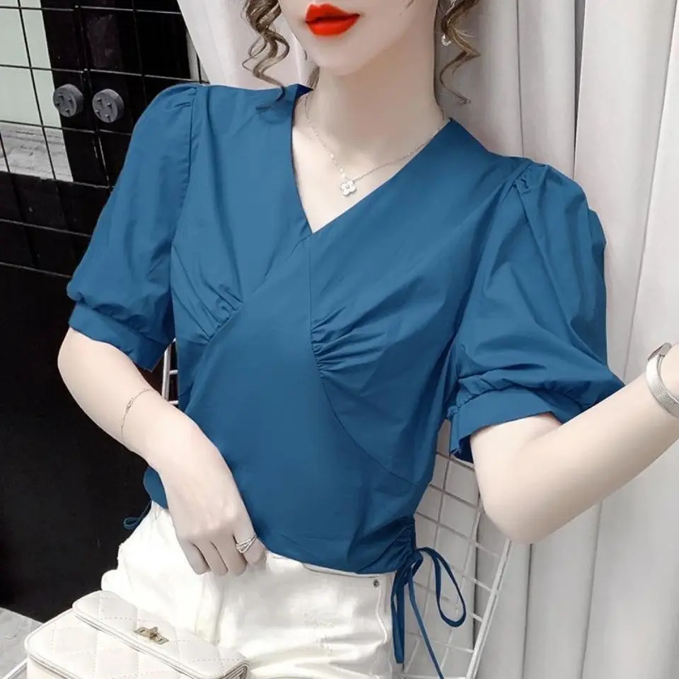 

2021 summer new temperament bubble short-sleeved shirt female design sense niche short shirt chic v-neck top