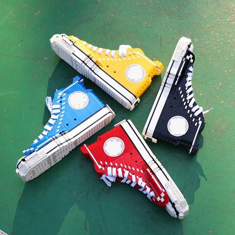 

Модель спортивной обуви, строительные блоки, маленькие большие частицы, собранные, повседневная обувь, модные игрушки, креативная обувь, по...