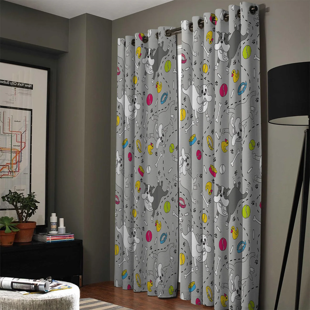 Занавеска на окна с изображением милой таксы из мультфильма утки тканевая