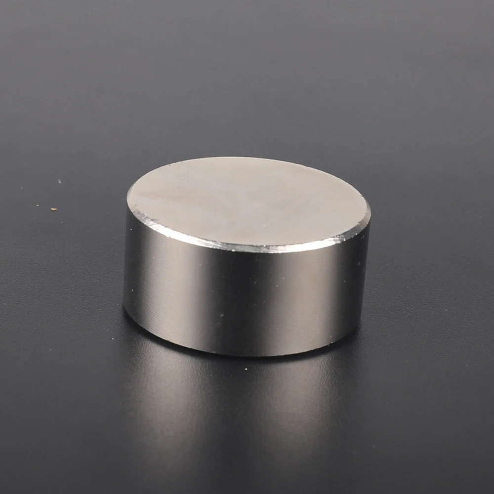 

2pcs Neodymium Magnet N52 40x20 mm Super Strong Round Rare earth Powerful NdFeB Gallium metal magnetic speaker N35 40*20 Disc