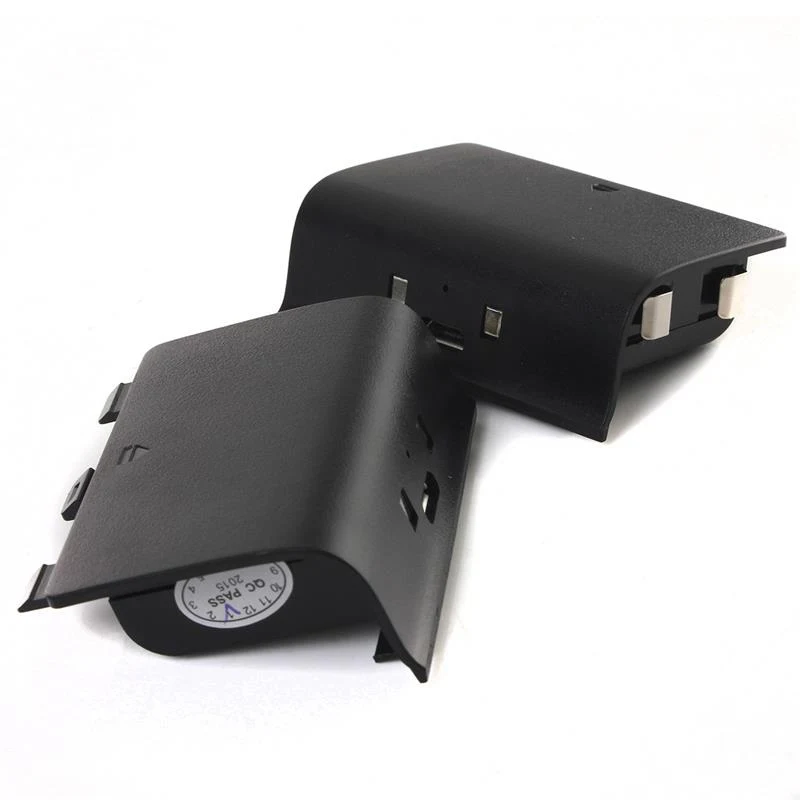 Универсальное зарядное устройство с двумя зарядными док станками + 2 шт.