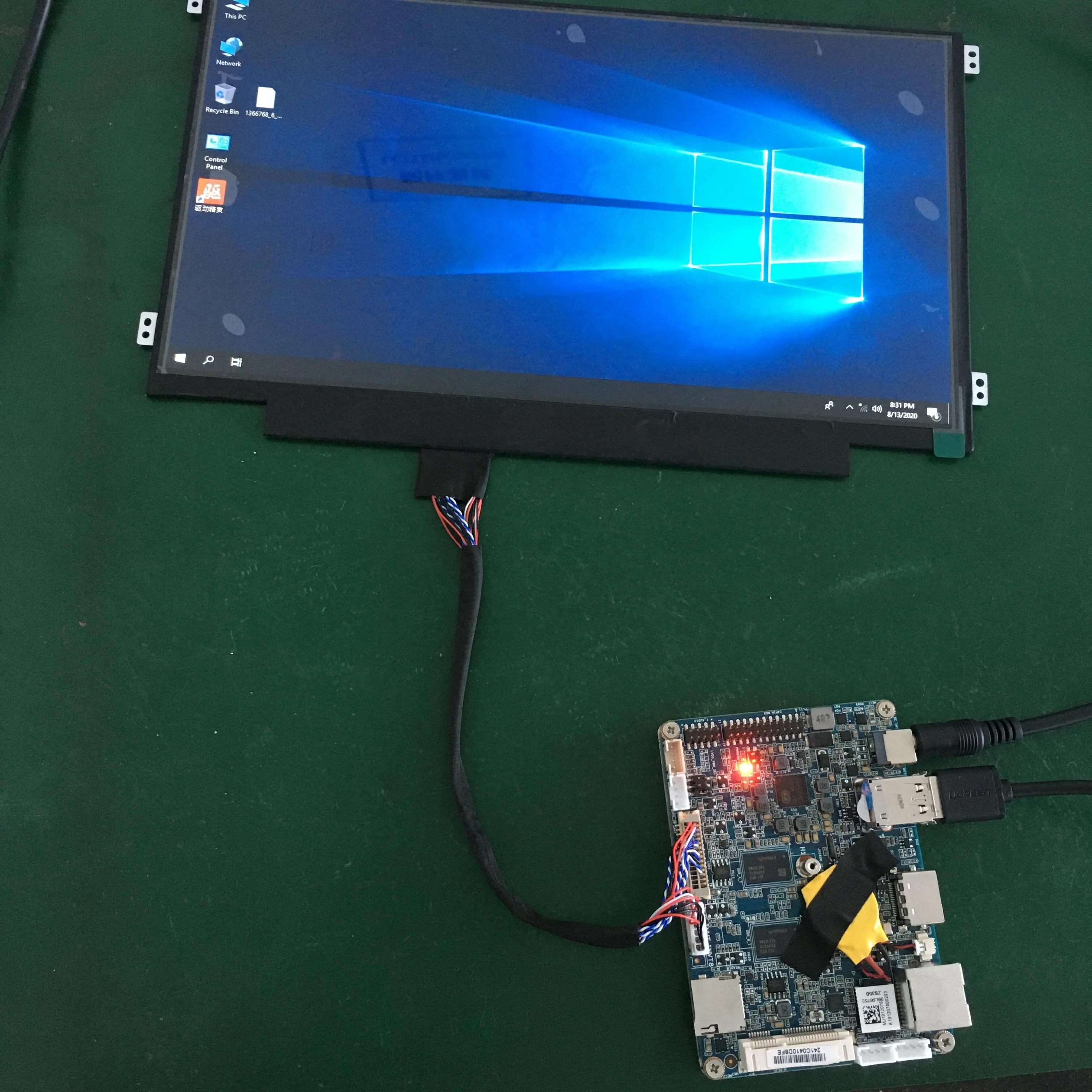 

Z8300 Z8350 Window10 Android Linux FHD Intel Z8350