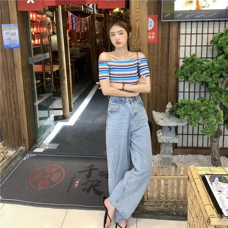 

Summer 2021 New Women's Clothing Fashion Crop Top Hot Girl Slash Neck T-shirt Striped Creative Rainbow Knitted Tees Short Sleeve