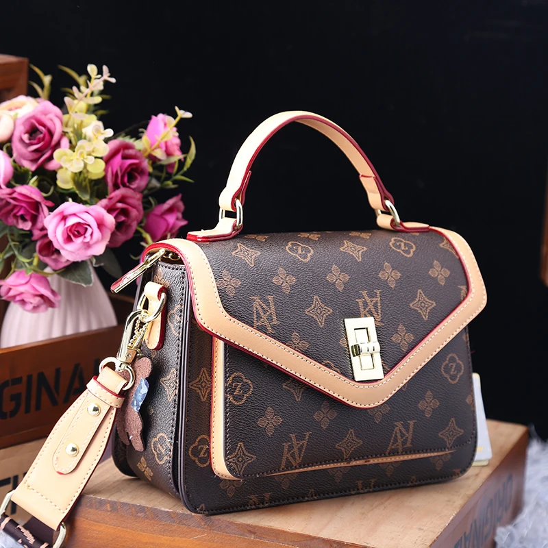 

Кожаные сумочки высшей версии, новинка 2022, модная Универсальная кожаная сумка, повседневная сумка-мессенджер на одно плечо, квадратные сумк...