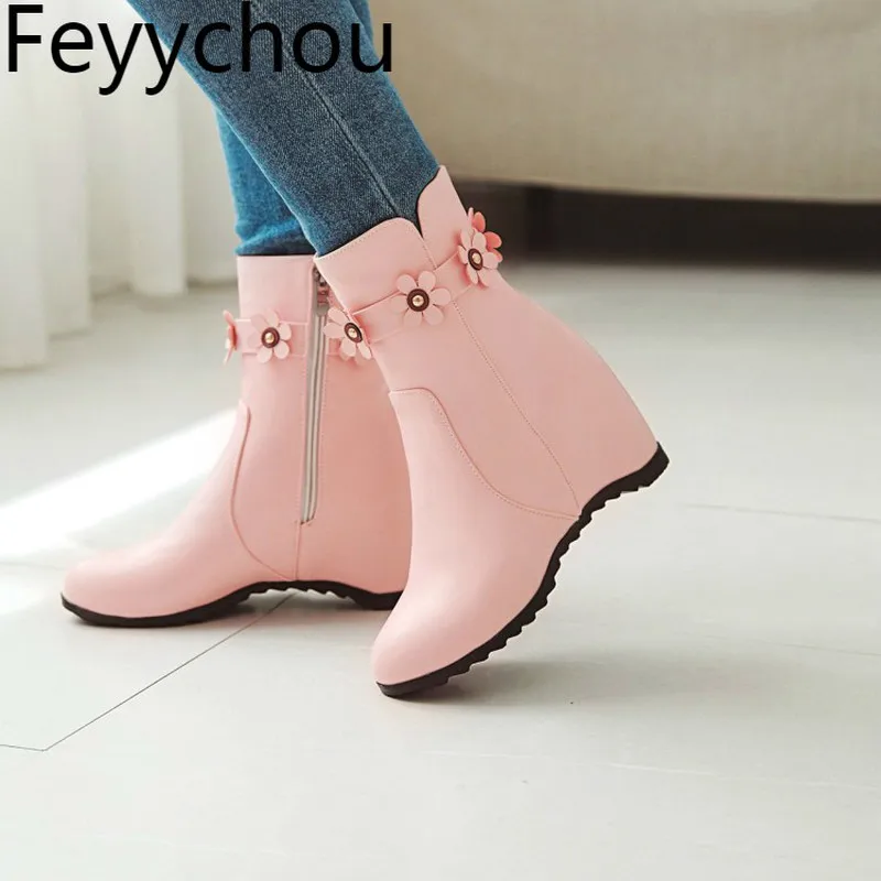 Женские ботинки на среднем каблуке черные розовые или бежевые теплые