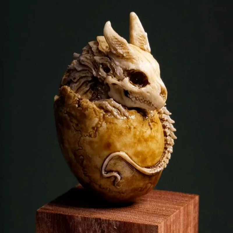 

Resin Figure Kit SD Dragon Egg Skull Version Garage Resin Model Kit