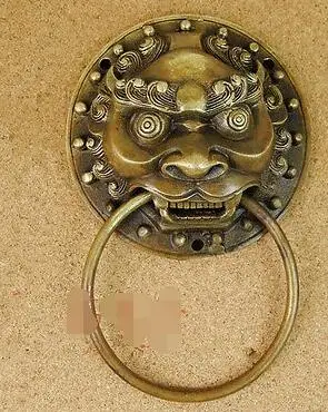 

Китайский народный фэн-шуй, Старый бронзовый медный дверной молоток в виде головы льва собака фу