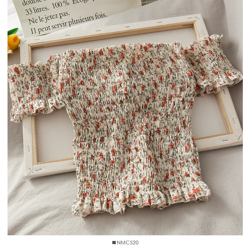 Женская блузка с цветочным принтом и открытыми плечами повседневная короткая