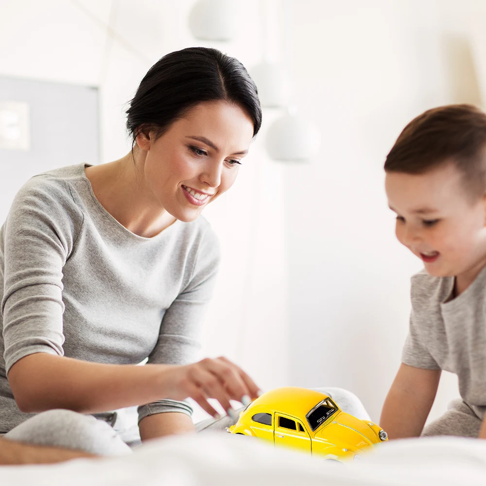 

Classic Sound And Light Music Vintage Car Model Yellow Arrangements Collection Vehicles Toy Alloy Car Toys Kids Birthday Gifts