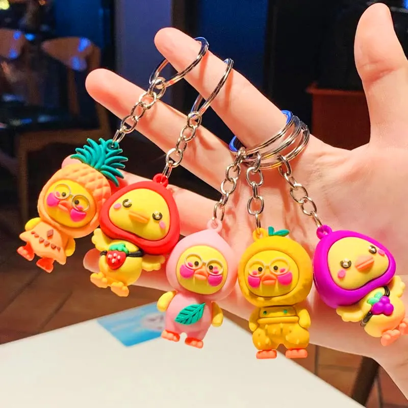 

2021 Creative Cartoon Fruit Duck Keychain Doll Couple Accessories Leather Strap Car Key Chain Bag Pendant Small Gift Wholesale
