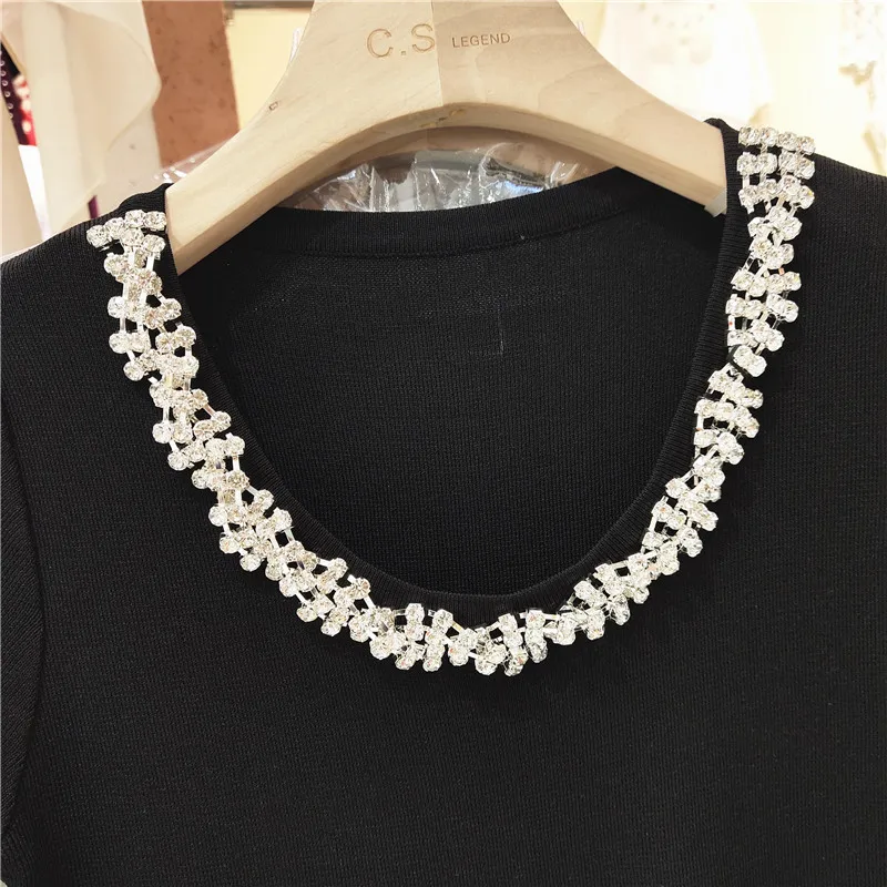 

New Diamond Beaded Round Neck Knitted T Shirt for Women Slim Fit Short Sleeve 2021 Summer Crop Top White Black
