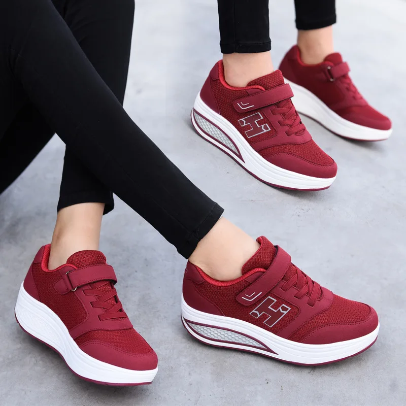 Высокая обувь Модные женские кроссовки Нескользящая повседневная для женщин