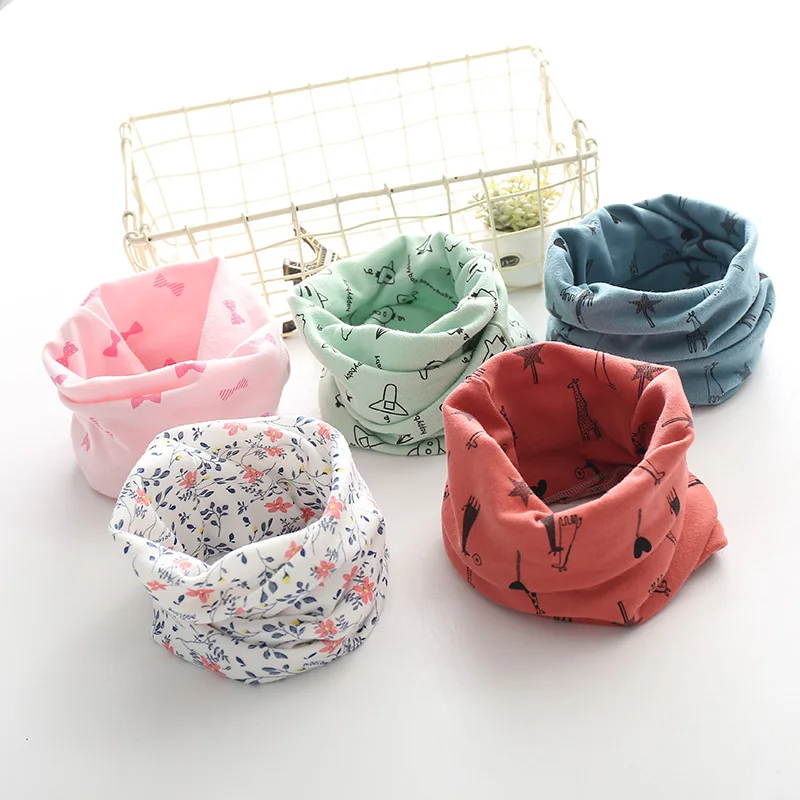 

Cotton Baby Scarf Baby Bibs For Boys Girls Burp Cloths Baberos Lovely Kids Collars O Ring Neckerchief