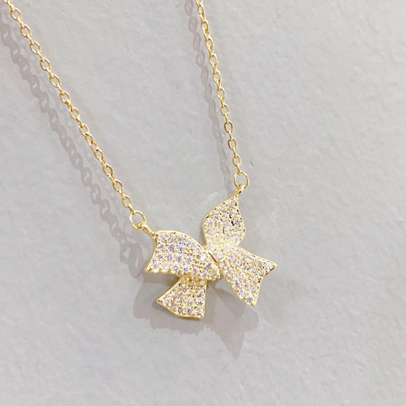 

BOTU 2021 New Creative Bow Pendant Necklace Micro-inlaid Zircon Temperament Jewelry for Women