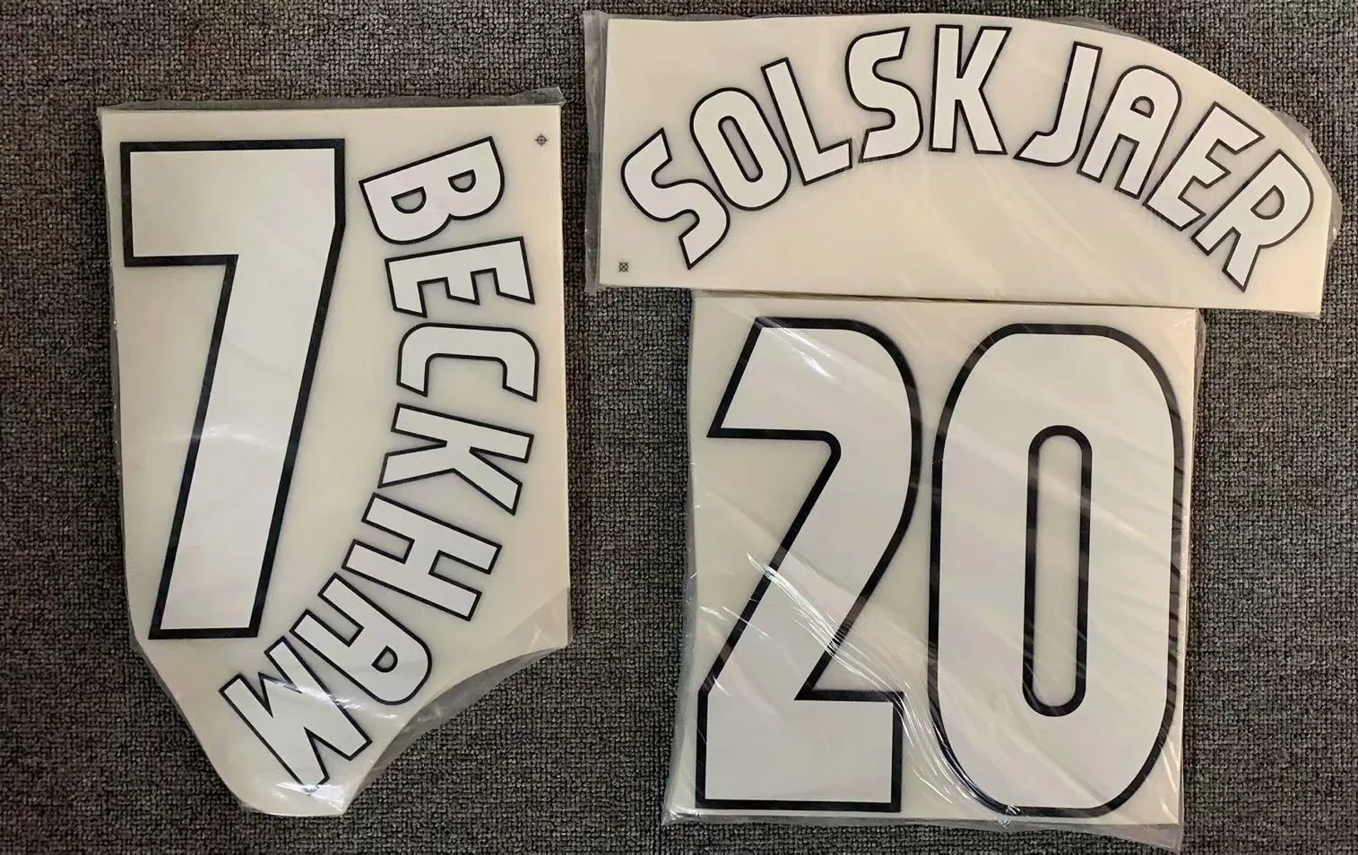 1999-2000 #7 Бекхэм Nameset #20 Solskjaer Печатный Железный на искусственных знаках 1999-2000 #7 Бекхэм Nameset #20 Solskjaer Печатный Железный на искусственных знаках