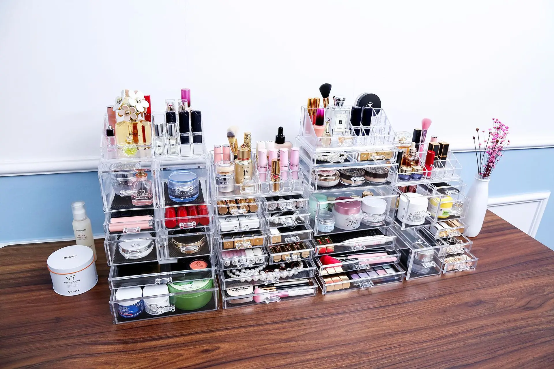 

Drawer type jewelry cosmetics make-up table storage box transparent support