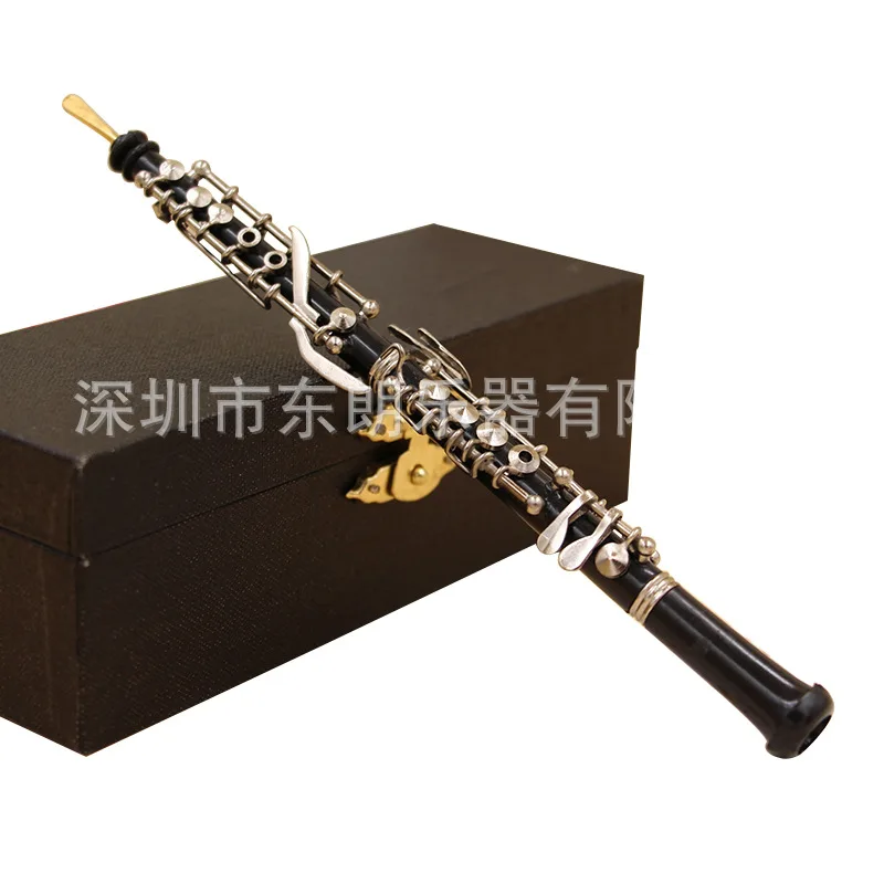 

Vinyl Metallic Mini Oboe Model Ornaments Furniture Model Ornaments Decorations Oboe Brooch