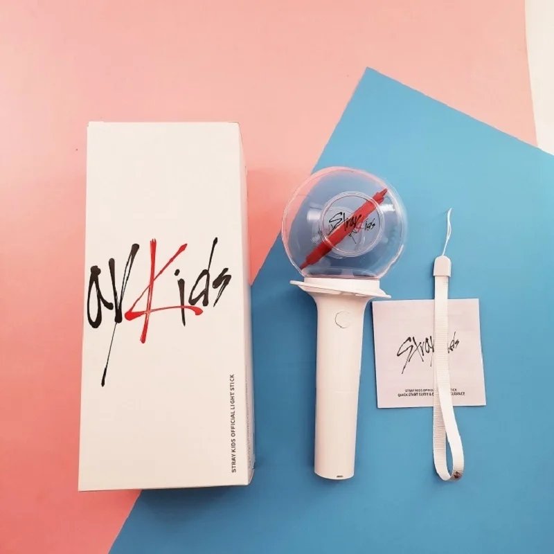 

KPOP stray kids bluetooth APP connects the glow stick should aid stick hand light should aid light peripheral