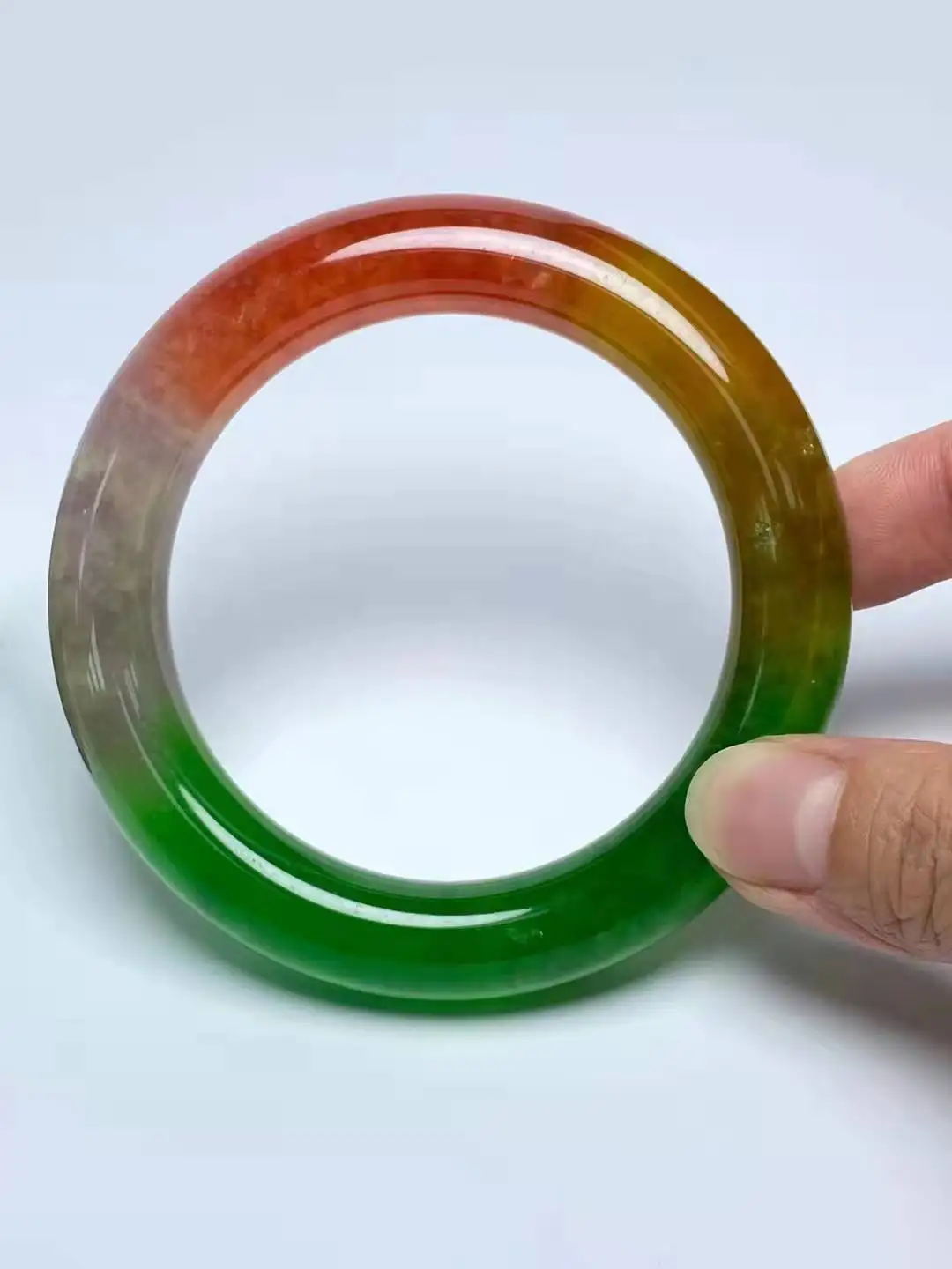 

Класс А, натуральный яркий нефритовый браслет, высококачественное украшение для браслета из Изумрудного нефрита, аксессуары для рук, изысканный подарок для ювелирных изделий