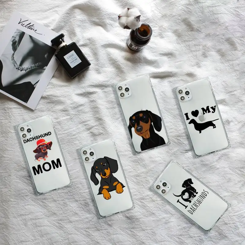

Cute Dog I Love Dachshunds Letter Phone Case Transparent for iPhone 7 8 11 12 se 2020 mini pro X XS XR MAX Plus