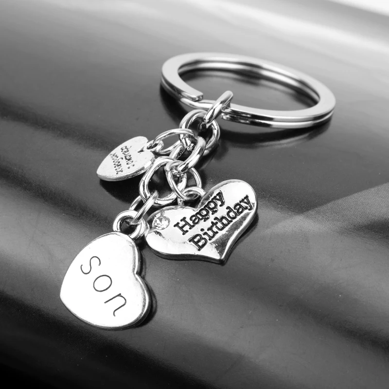 Брелок для ключей в виде члена семьи подарок на день рождения маме папе бабушке