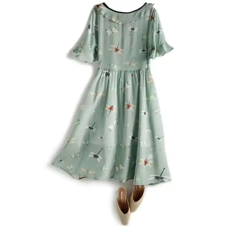 Женское облегающее платье трапеция повседневное зеленое с V образным вырезом и