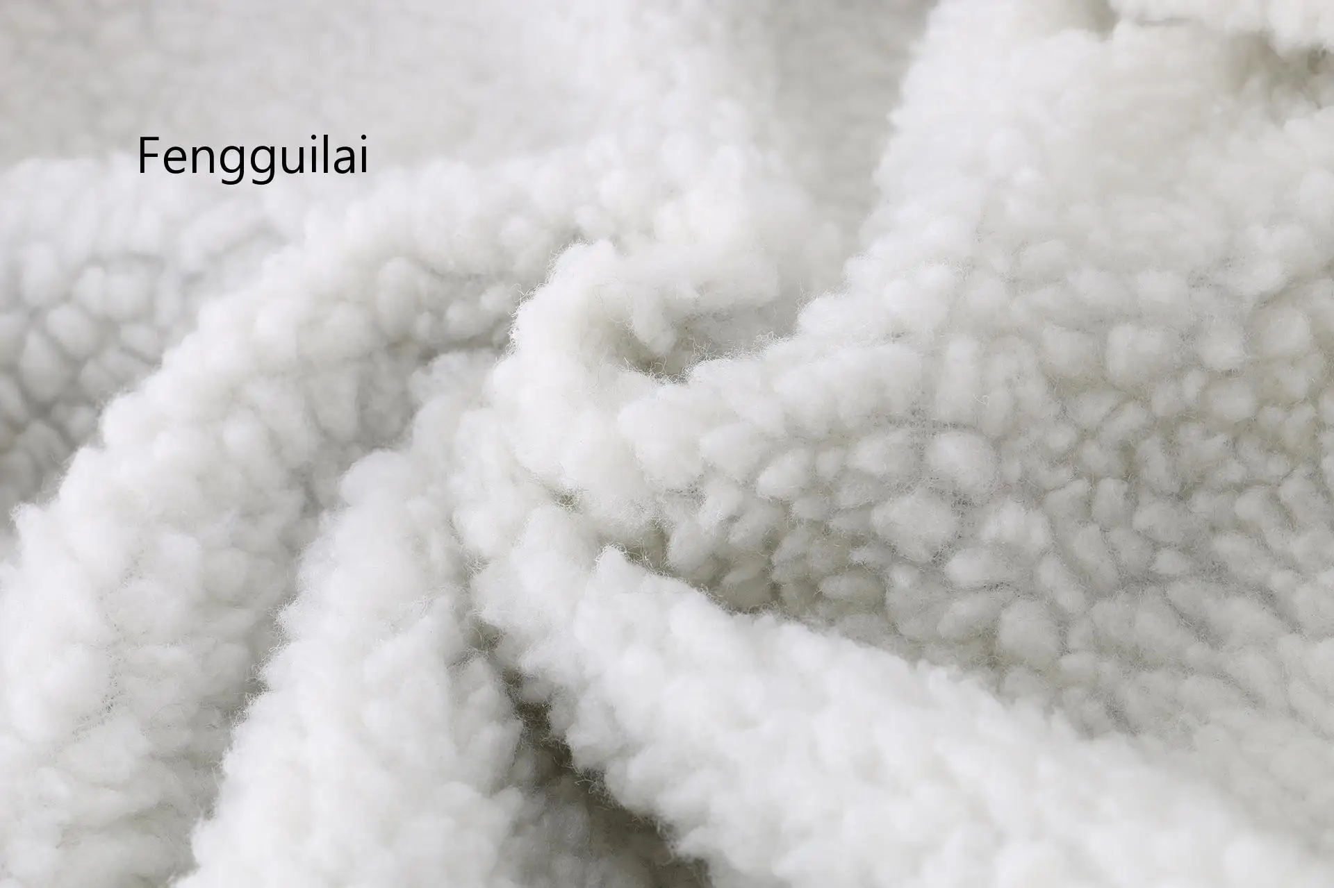 Парка женская зимняя с капюшоном утепленное пальто оверсайз для девушек модная