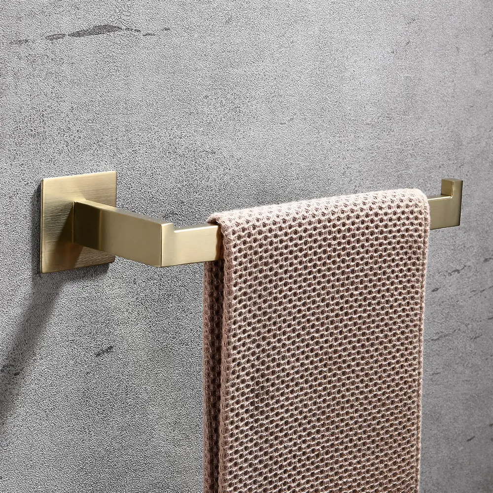 Золотистый набор аксессуаров для ванной комнаты бесплатный пробойник