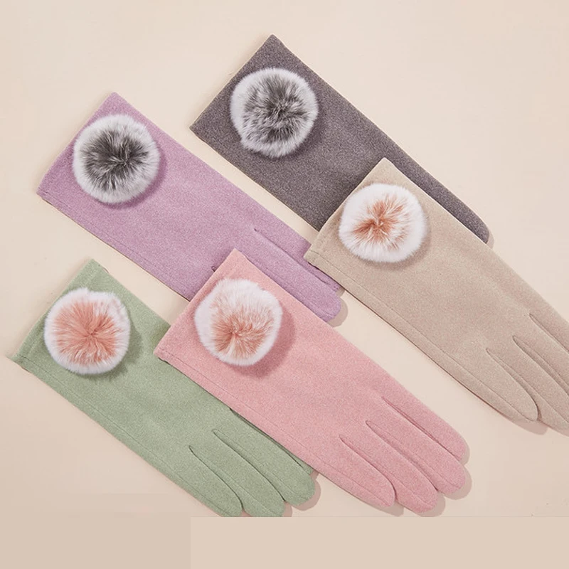 

Перчатки женские зимние однотонные с помпоном из кроличьего меха