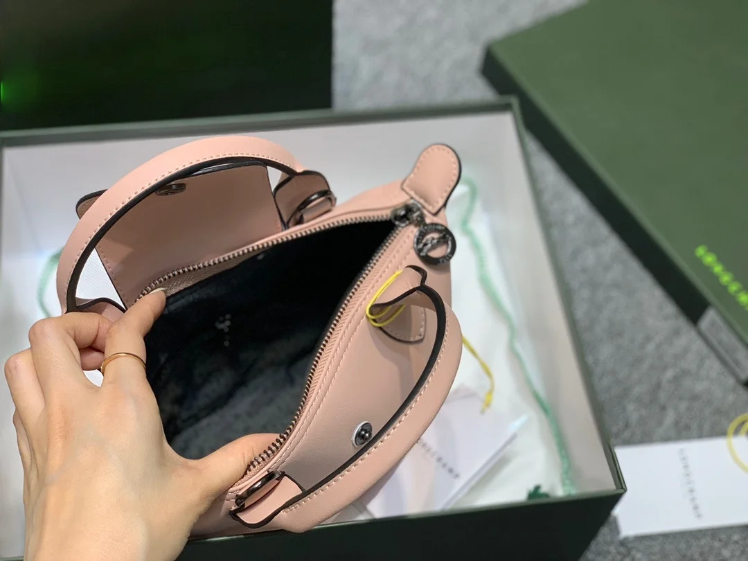 

French 2021 New Bag Leather Mini Dumpling Bag Handbag Messenger Bag Designer Bag Purses and Handles Bags Luxury Designer