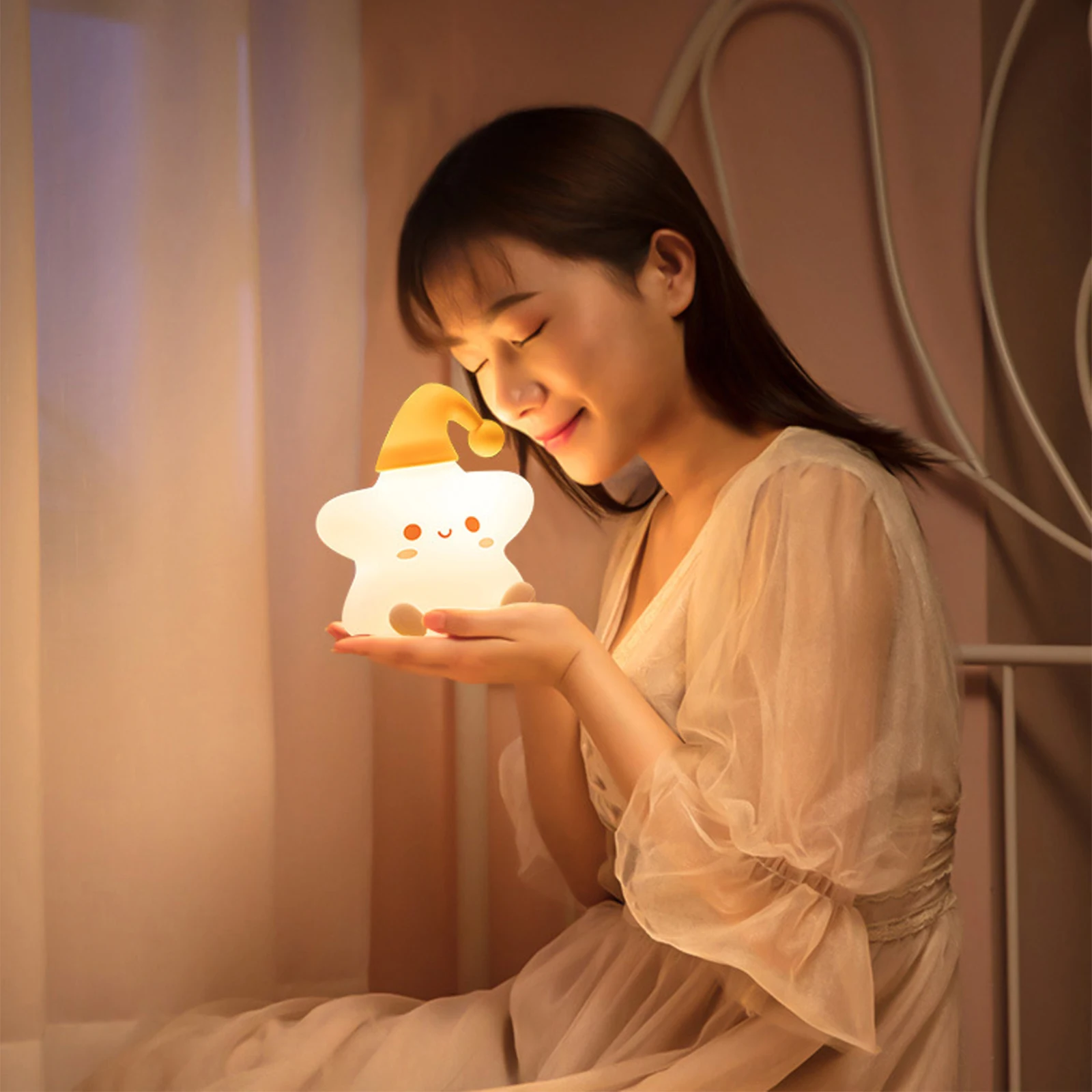 

Bedside Lamp Cute Star Night Light USB Rechargeable With Two Lighting Modes Sensor Adjustable Brightness Bedside Sleep Lamp