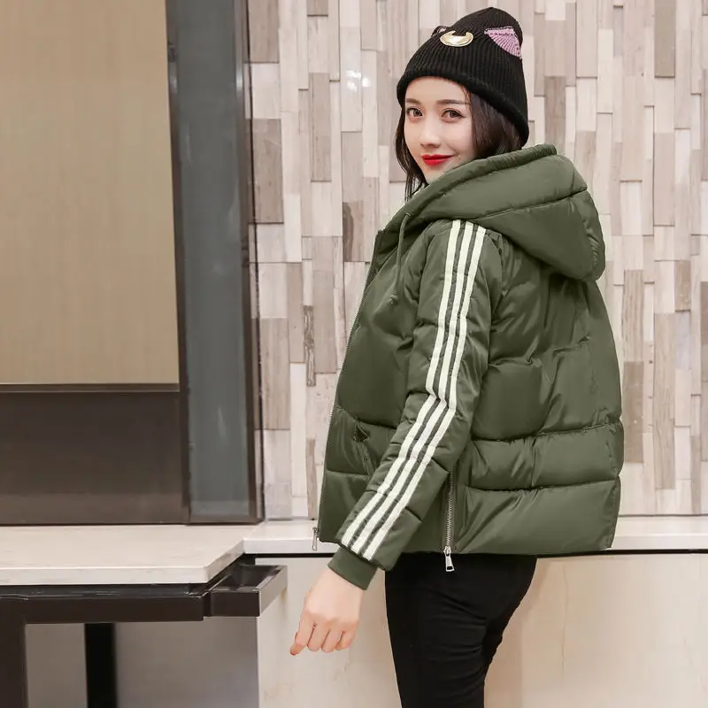 Куртка с хлопковой подбивкой женская зимняя куртка 2020 короткая одежда новая
