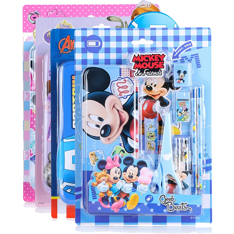 Набор принадлежностей из мультфильма Микки Мстители Минни София |